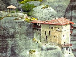 Le monastère Saint Nicolas Anapafsas